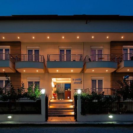 Petite Sirene Studios Paralia Katerinis Bagian luar foto